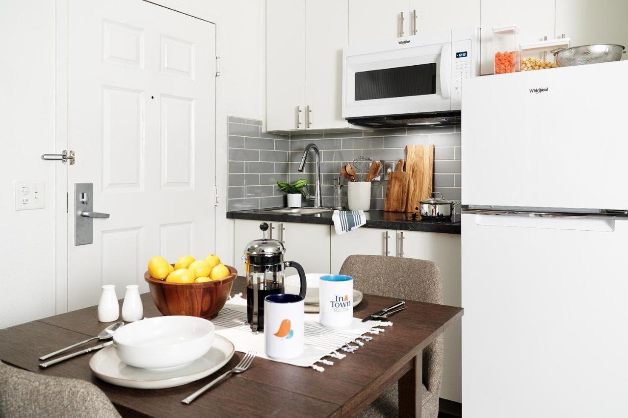 Intown Suites Extended Stay Minneapolis Mn - Coon Rapids Zewnętrze zdjęcie
