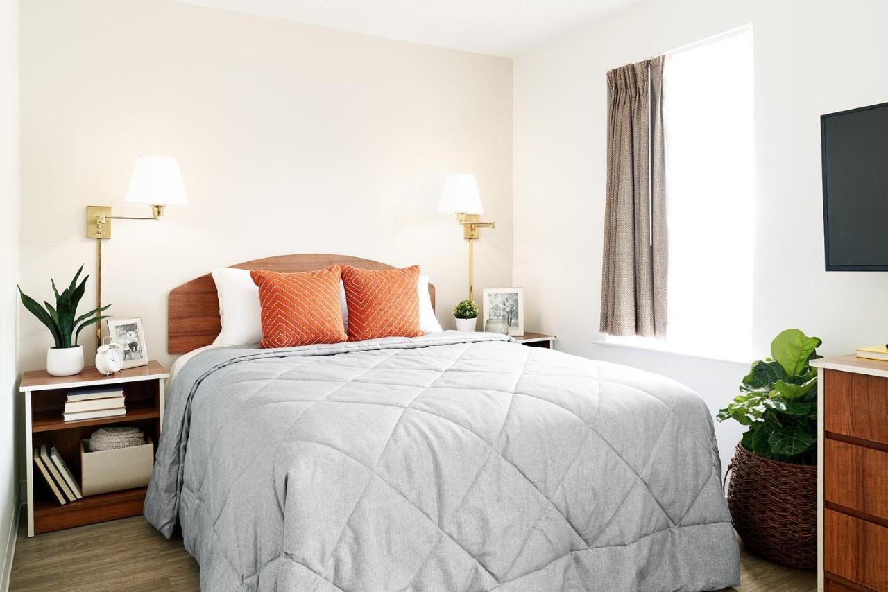 Intown Suites Extended Stay Minneapolis Mn - Coon Rapids Zewnętrze zdjęcie